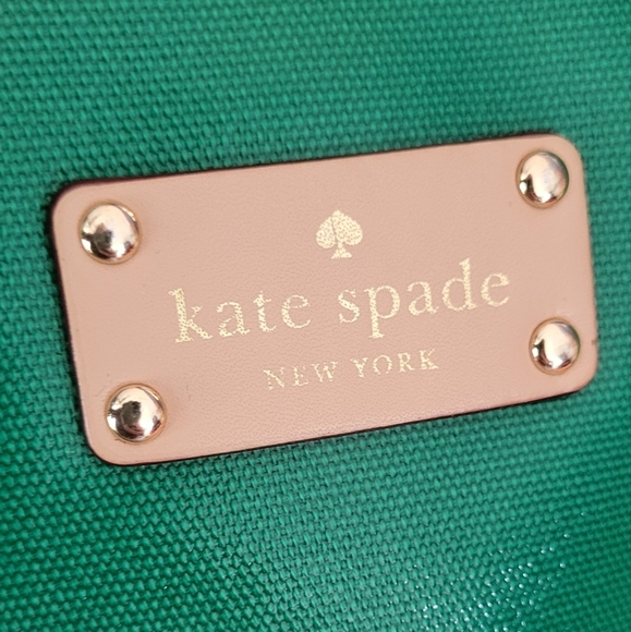 Kate Spade NY Emerald Green Shiny Top Handle Bag - Picture 2 of 13